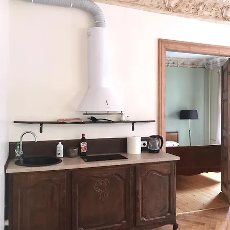 Cozy, Vintage Style Aparment In Center Apartment Riga